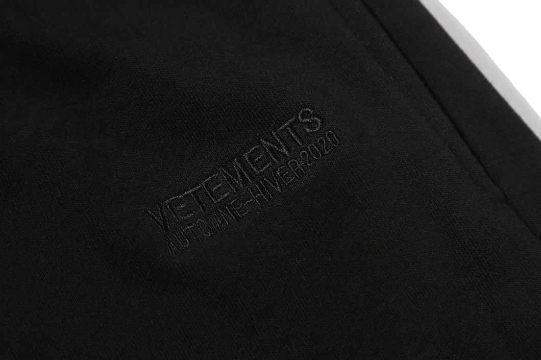 VETEMENTS Logo Pants