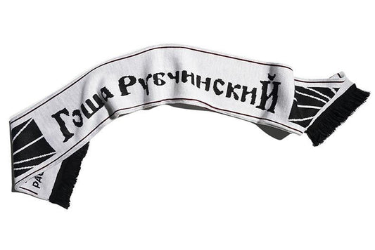 GOSHA R. Scarf